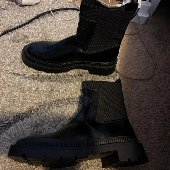 Mango Chunky Chelsea Boots - Picture 2 of 4
